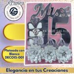 Deco 15 Años Plateado Con Blanco #DECO15-001